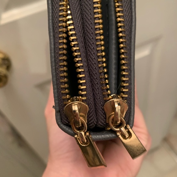 Wallet - Picture 4 of 4